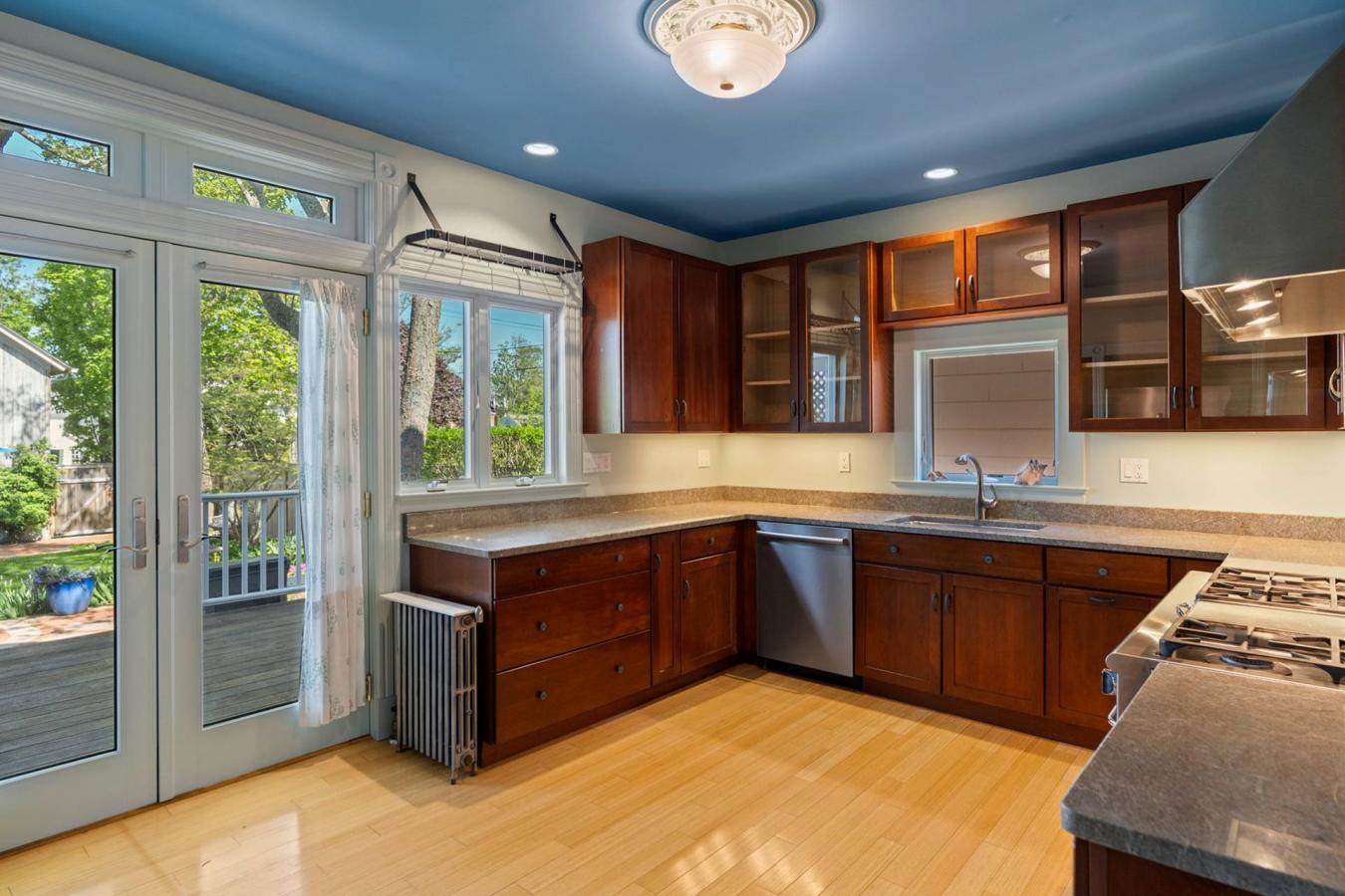 Village of Greenport, New York, 11944, United States, 3 Bedrooms Bedrooms, ,3 BathroomsBathrooms,Residential,For Sale,1945697