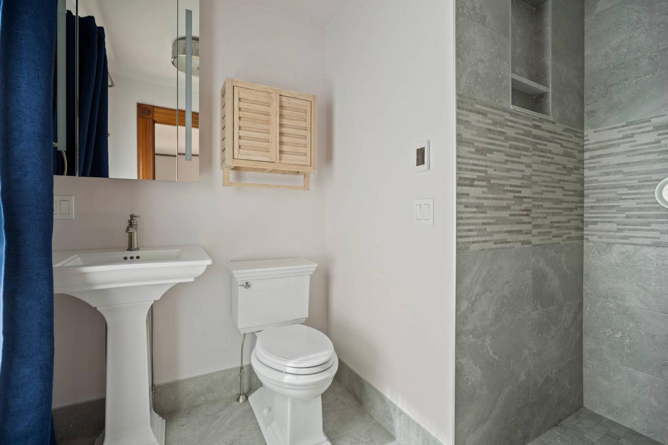 Village of Greenport, New York, 11944, United States, 3 Bedrooms Bedrooms, ,3 BathroomsBathrooms,Residential,For Sale,1945697