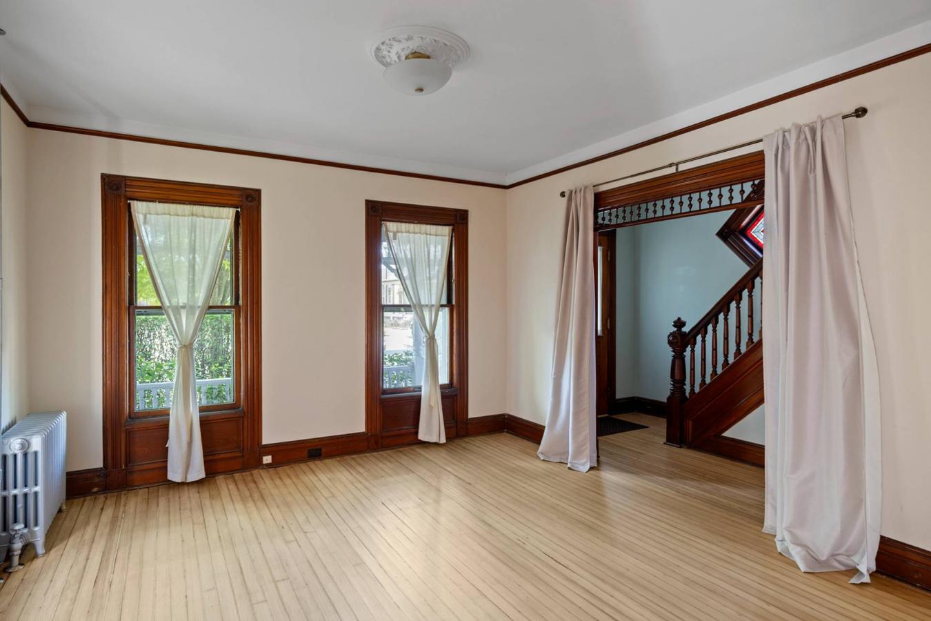 Village of Greenport, New York, 11944, United States, 3 Bedrooms Bedrooms, ,3 BathroomsBathrooms,Residential,For Sale,1945697