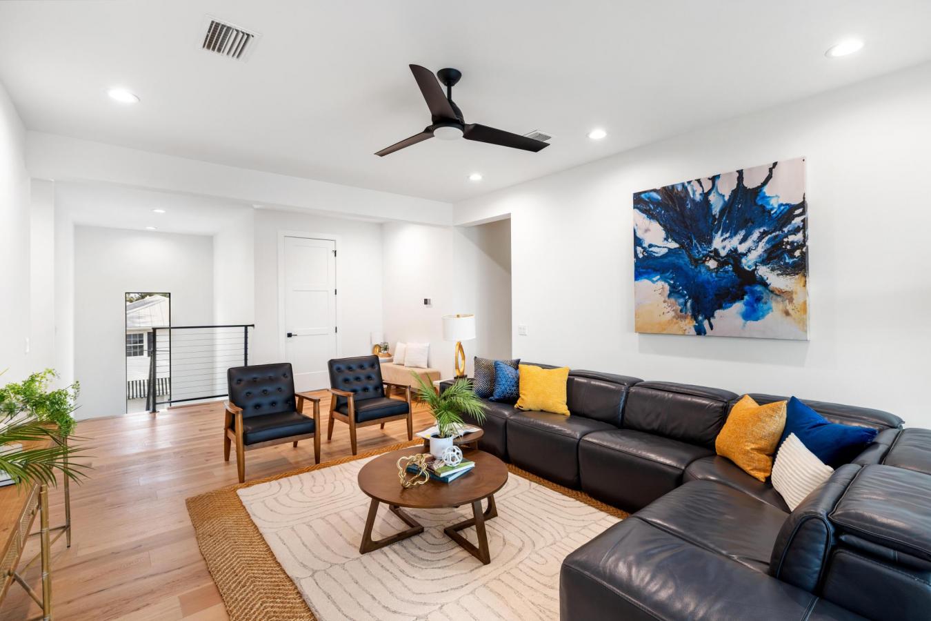 Sarasota, Sarasota, 34242, United States, 5 Bedrooms Bedrooms, ,4 BathroomsBathrooms,Residential,For Sale,1945383