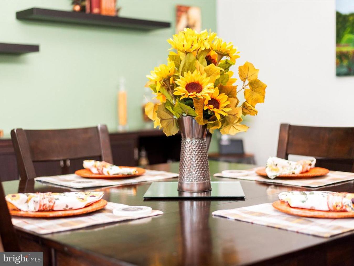 OXON HILL, PRINCE GEORGES, 20745, United States, 4 Bedrooms Bedrooms, ,4 BathroomsBathrooms,Residential,For Sale,1945382