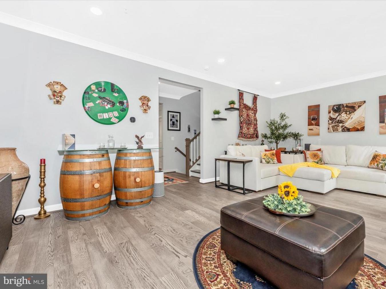 OXON HILL, PRINCE GEORGES, 20745, United States, 4 Bedrooms Bedrooms, ,4 BathroomsBathrooms,Residential,For Sale,1945382