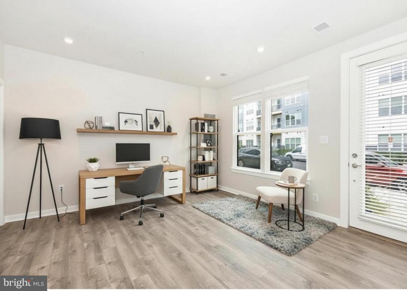 HYATTSVILLE, PRINCE GEORGES, 20782, United States, 2 Bedrooms Bedrooms, ,2 BathroomsBathrooms,Residential,For Sale,1945380