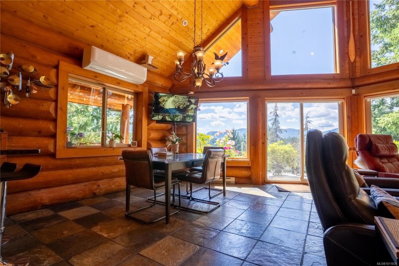 Lake Cowichan, Cowichan Valley Regional District, V0R 2G1, Canada, 3 Bedrooms Bedrooms, ,4 BathroomsBathrooms,Residential,For Sale,1945692