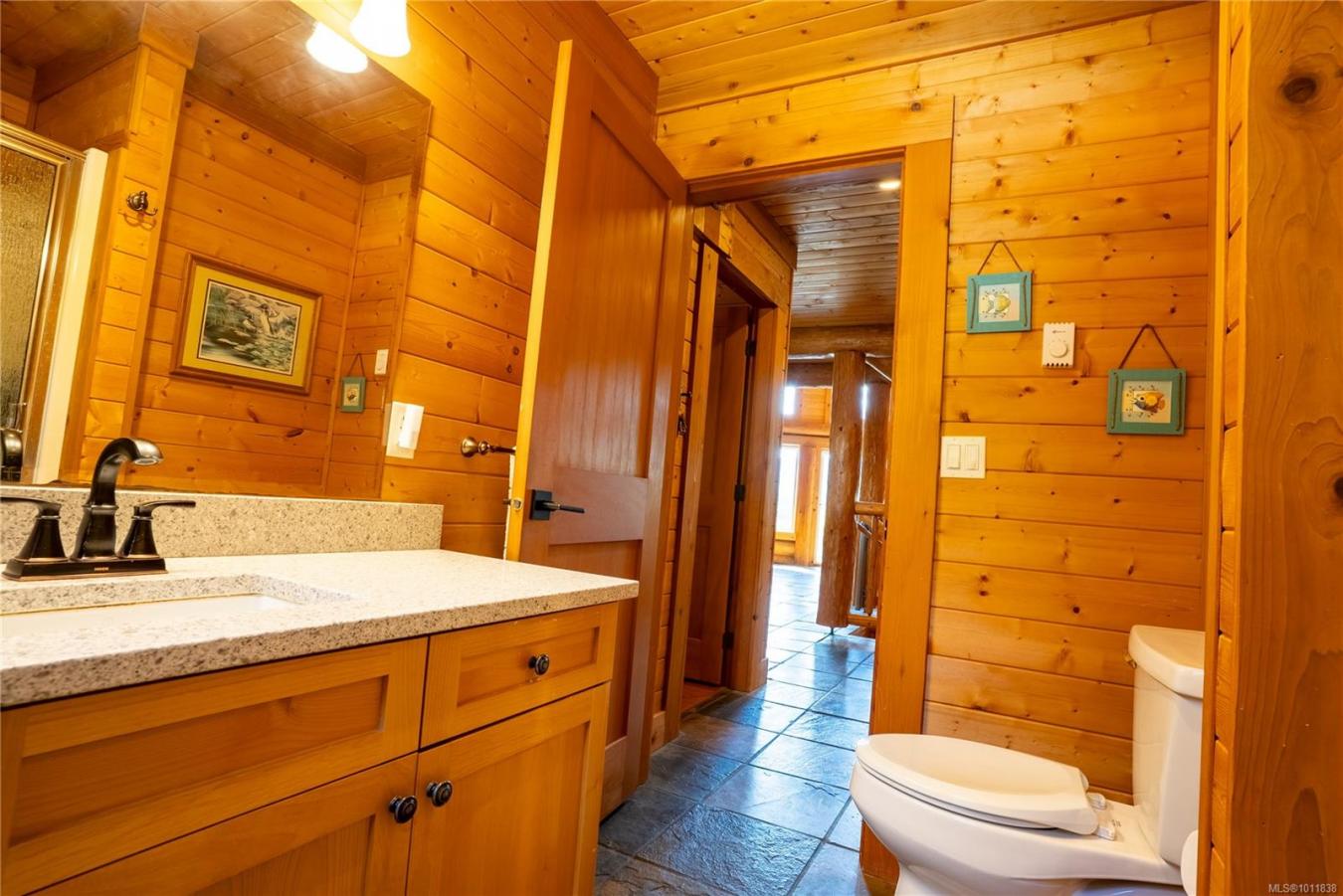 Lake Cowichan, Cowichan Valley Regional District, V0R 2G1, Canada, 3 Bedrooms Bedrooms, ,4 BathroomsBathrooms,Residential,For Sale,1945692