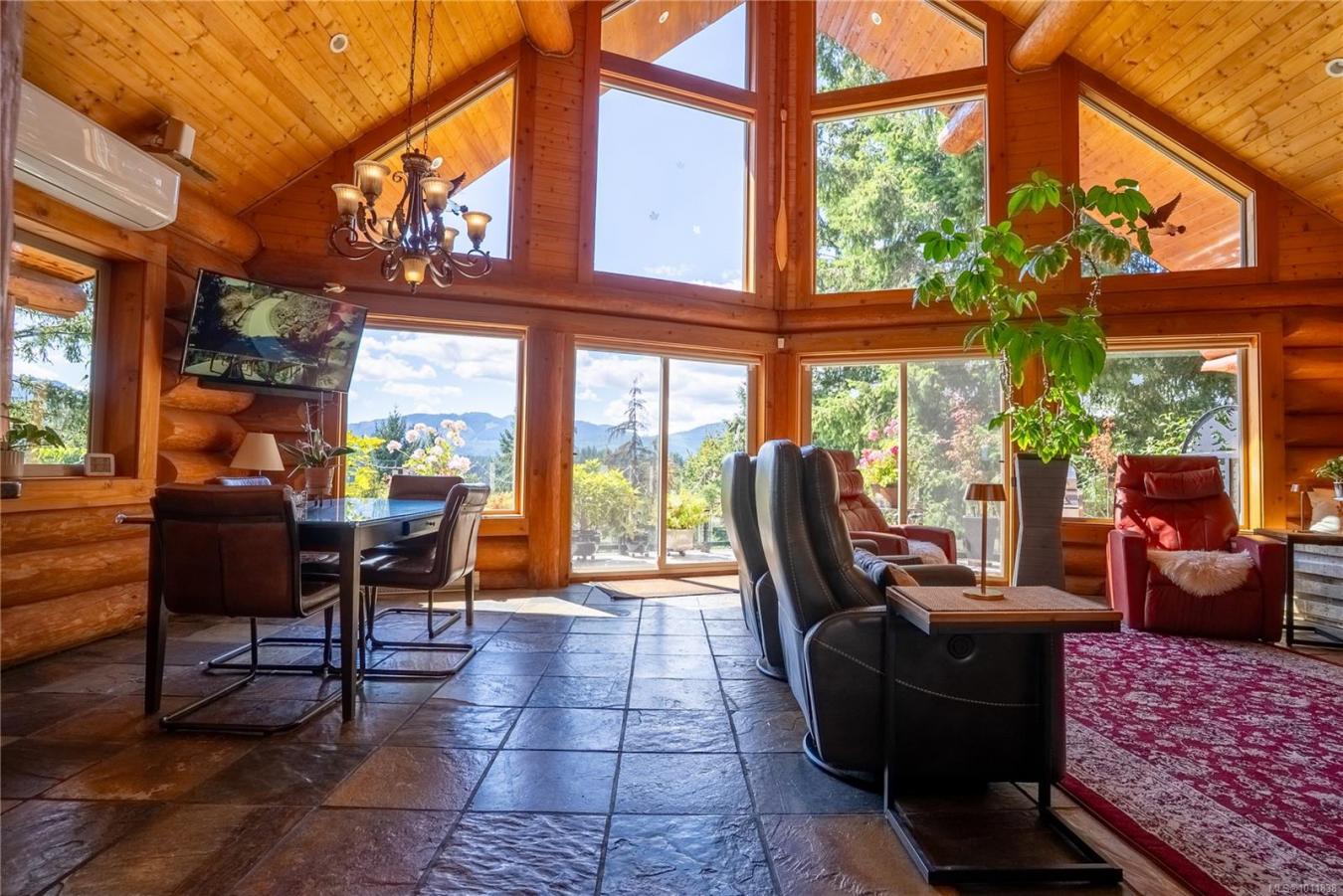 Lake Cowichan, Cowichan Valley Regional District, V0R 2G1, Canada, 3 Bedrooms Bedrooms, ,4 BathroomsBathrooms,Residential,For Sale,1945692