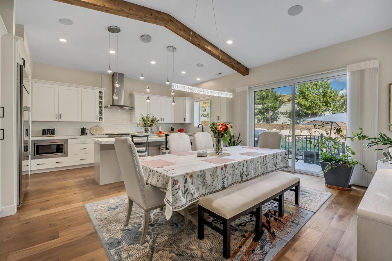 Orem, Utah, 84097, United States, 4 Bedrooms Bedrooms, ,4 BathroomsBathrooms,Residential,For Sale,1952392