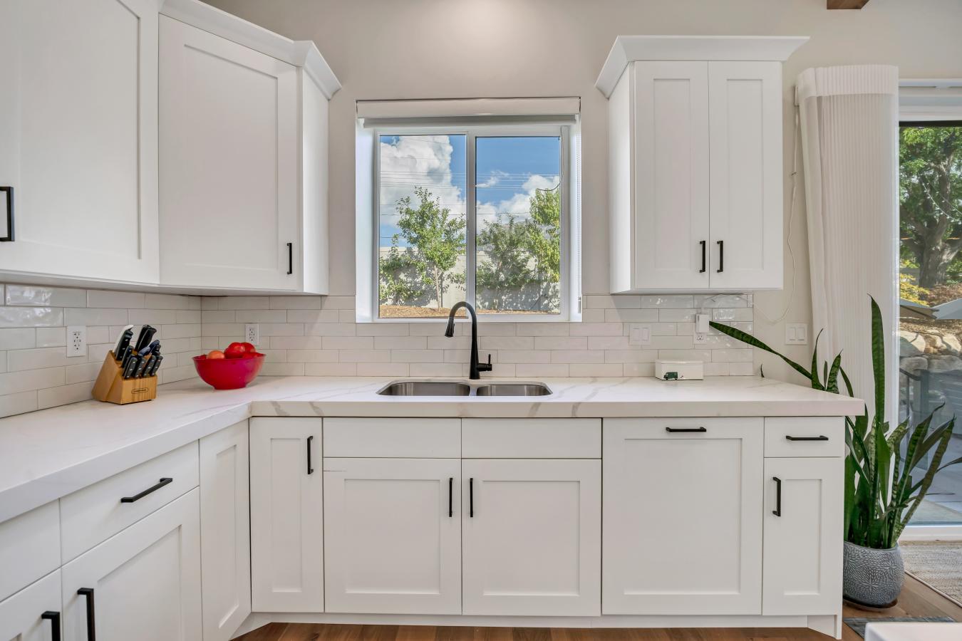 Orem, Utah, 84097, United States, 4 Bedrooms Bedrooms, ,4 BathroomsBathrooms,Residential,For Sale,1952392