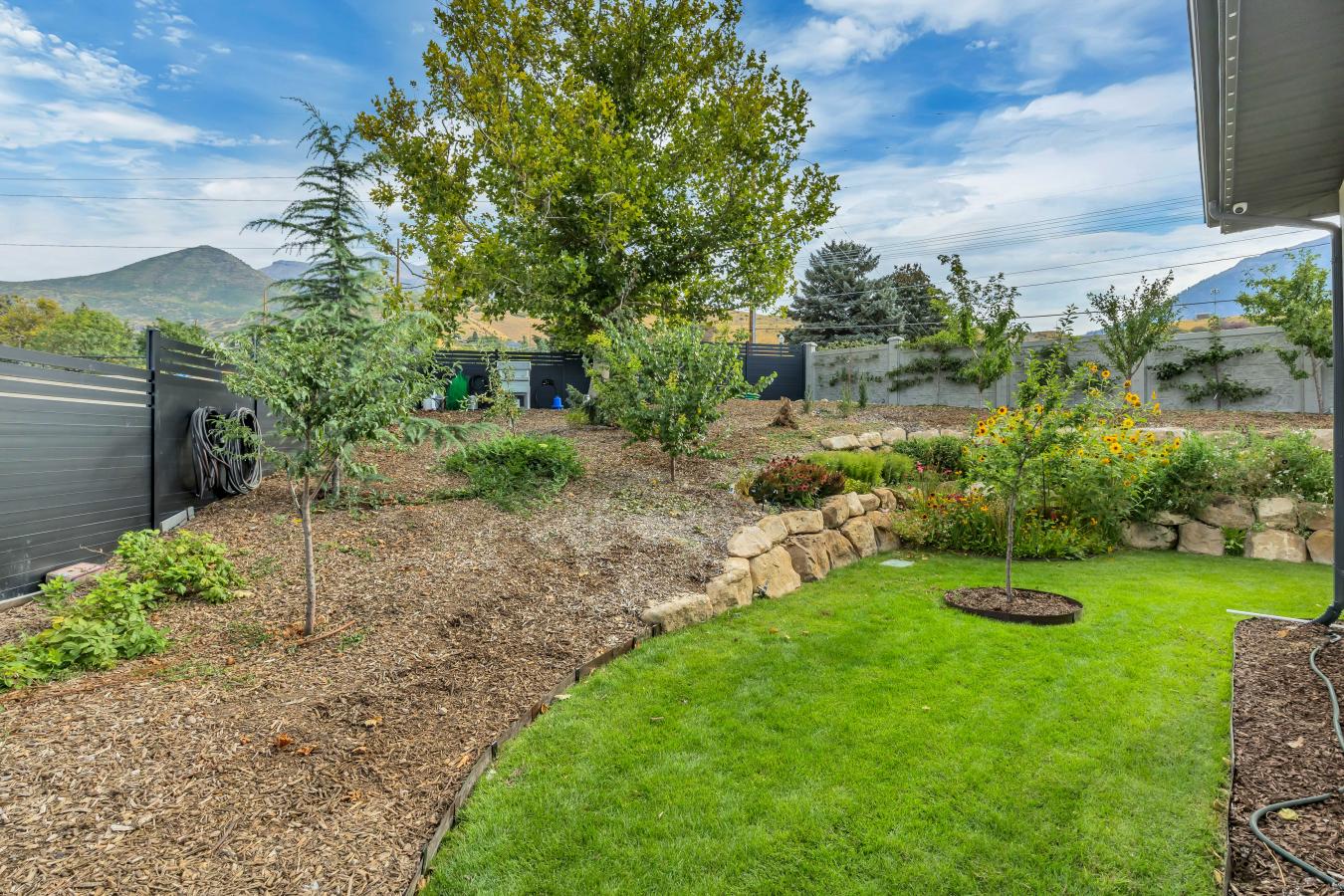 Orem, Utah, 84097, United States, 4 Bedrooms Bedrooms, ,4 BathroomsBathrooms,Residential,For Sale,1952392