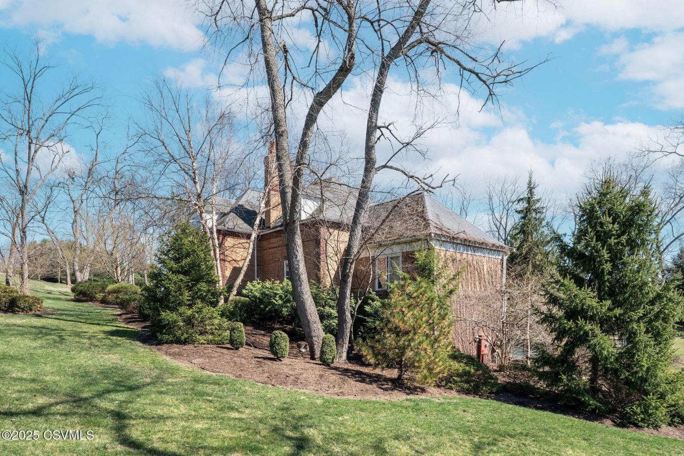 Lewisburg, Union, 17837, United States, 4 Bedrooms Bedrooms, ,4 BathroomsBathrooms,Residential,For Sale,1945688