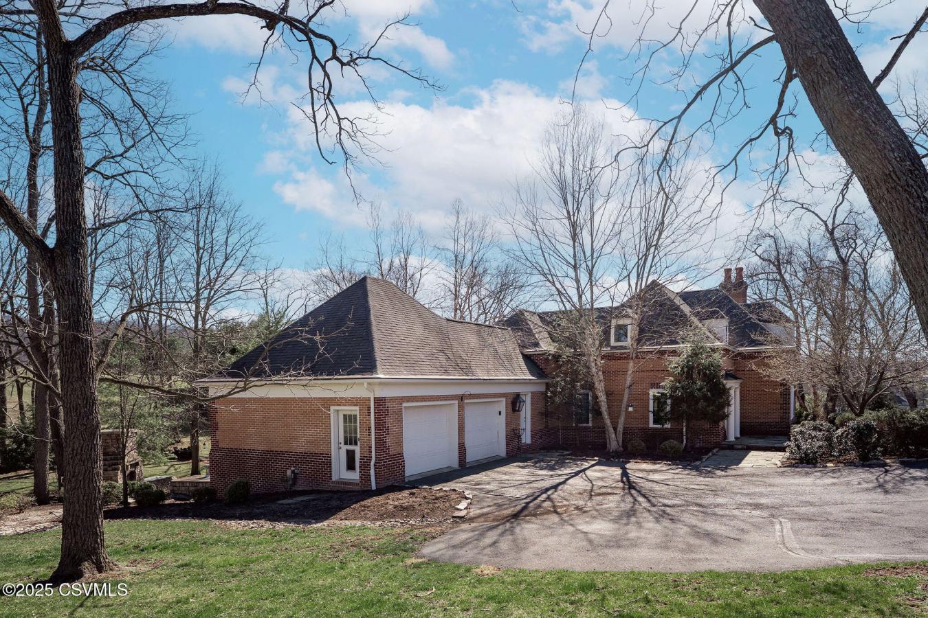 Lewisburg, Union, 17837, United States, 4 Bedrooms Bedrooms, ,4 BathroomsBathrooms,Residential,For Sale,1945688