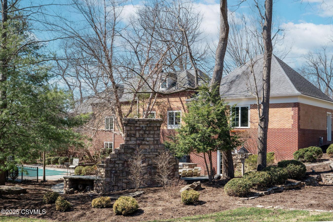 Lewisburg, Union, 17837, United States, 4 Bedrooms Bedrooms, ,4 BathroomsBathrooms,Residential,For Sale,1945688