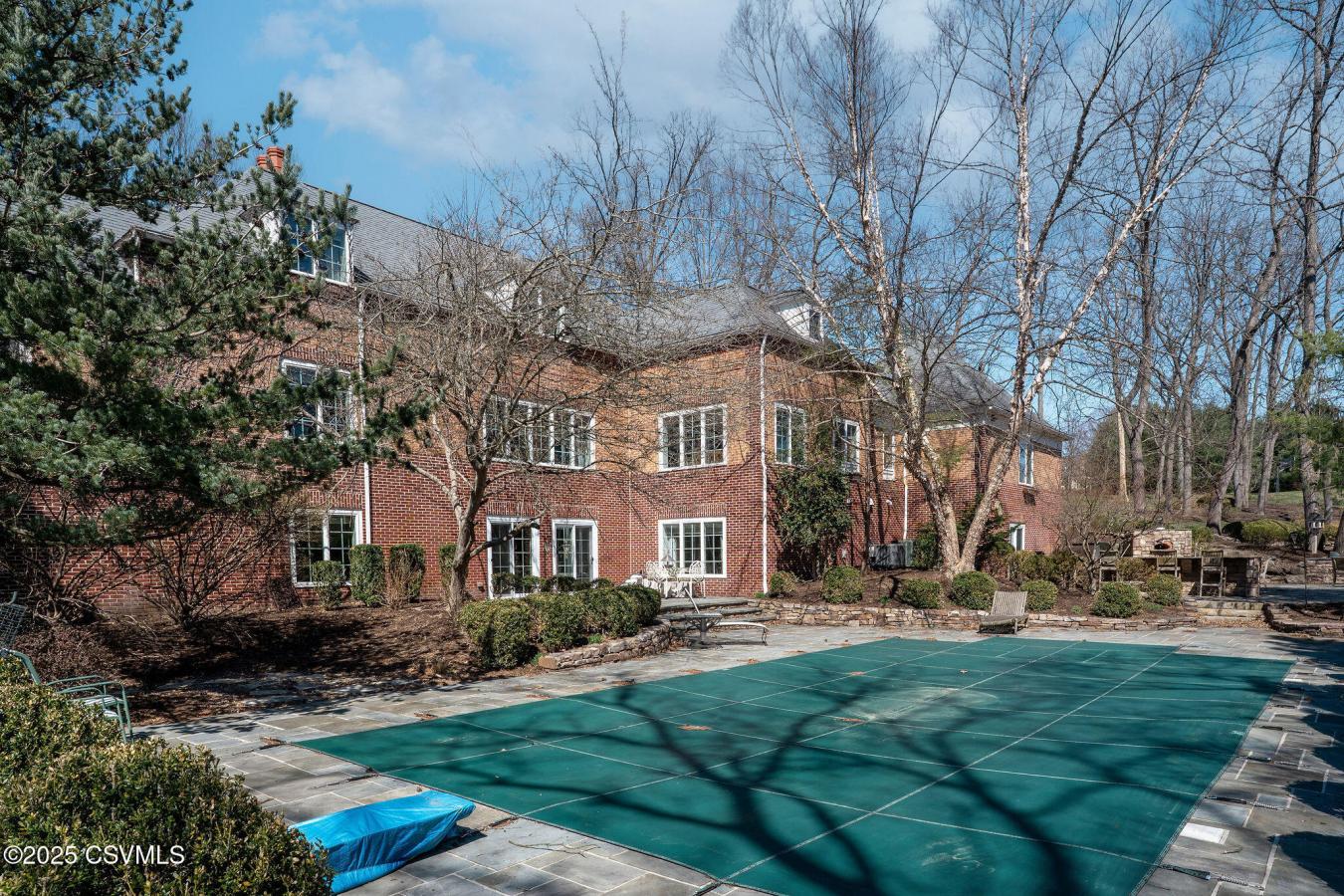 Lewisburg, Union, 17837, United States, 4 Bedrooms Bedrooms, ,4 BathroomsBathrooms,Residential,For Sale,1945688