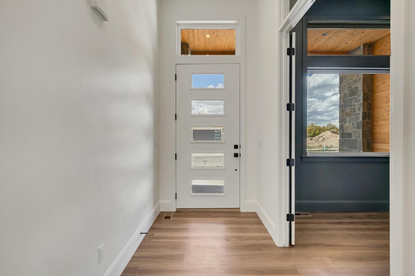 Orem, Utah, 84097, United States, 3 Bedrooms Bedrooms, ,3 BathroomsBathrooms,Residential,For Sale,1959884