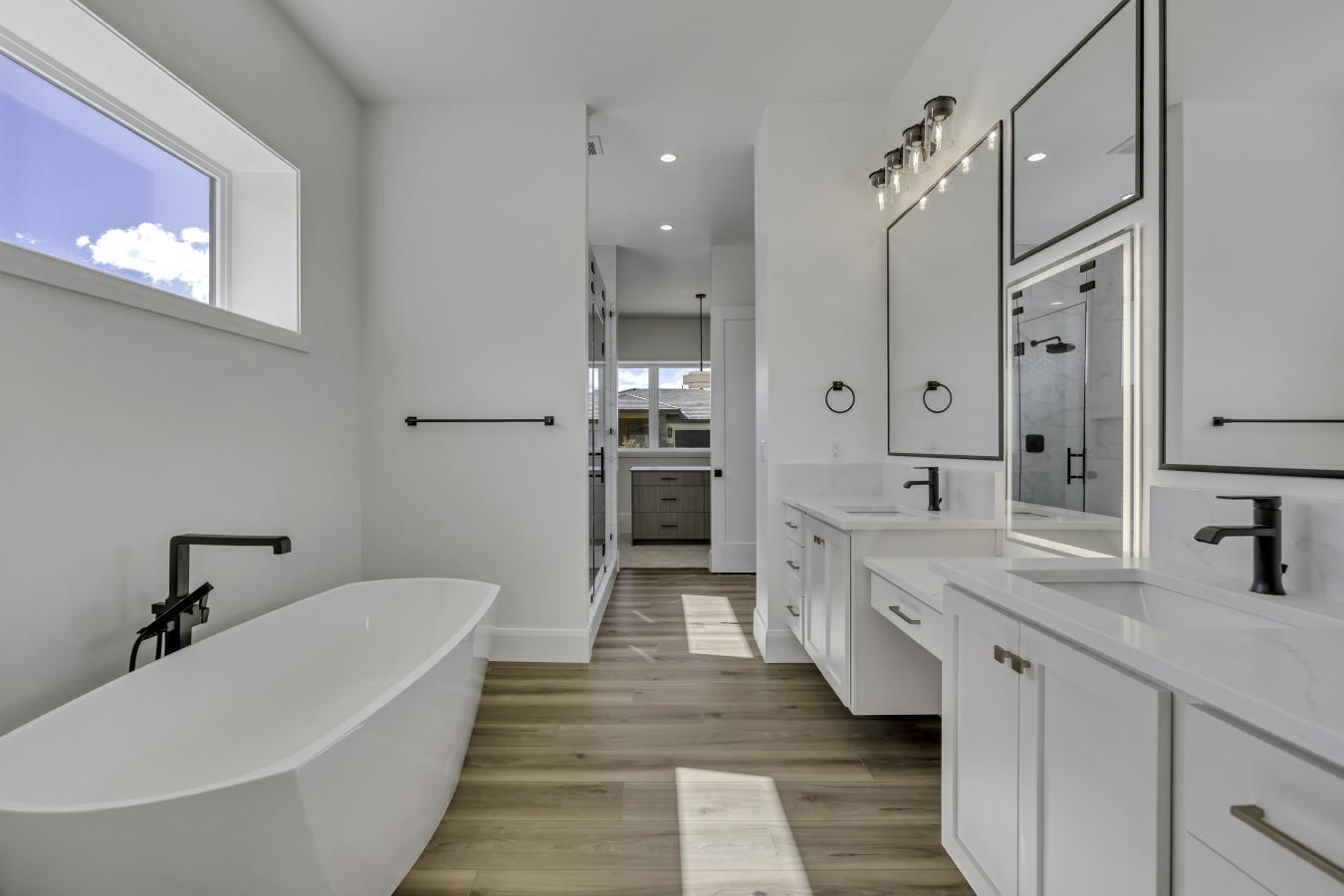 Orem, Utah, 84097, United States, 3 Bedrooms Bedrooms, ,3 BathroomsBathrooms,Residential,For Sale,1959884