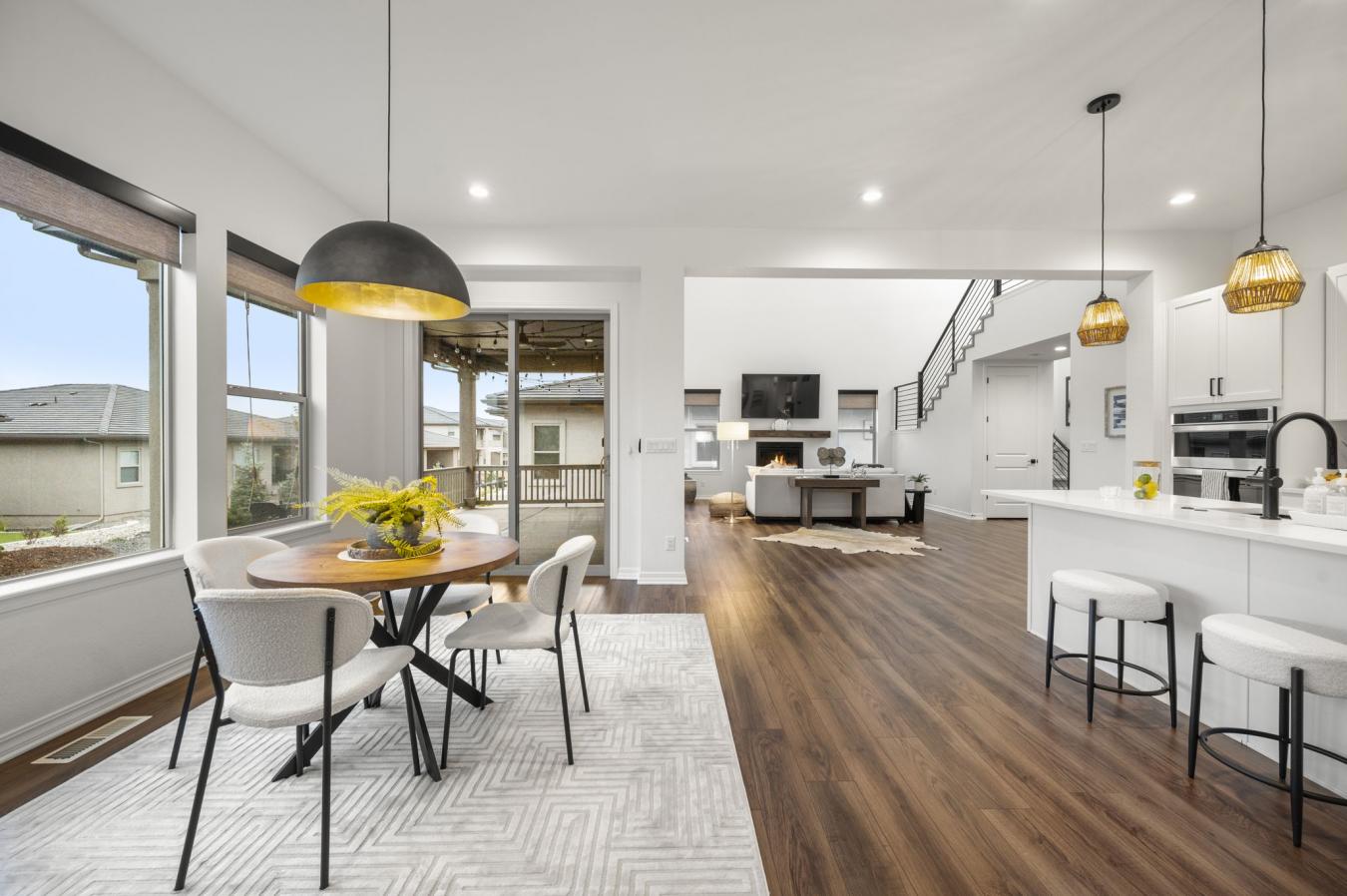 Colorado Springs, Colorado, 80904, United States, 4 Bedrooms Bedrooms, ,3 BathroomsBathrooms,Residential,For Sale,1945376