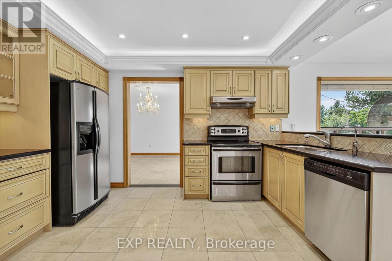 Vaughan (Kleinburg), ON, L4L1A6, Canada, 4 Bedrooms Bedrooms, ,1 BathroomBathrooms,Residential,For Sale,1945679