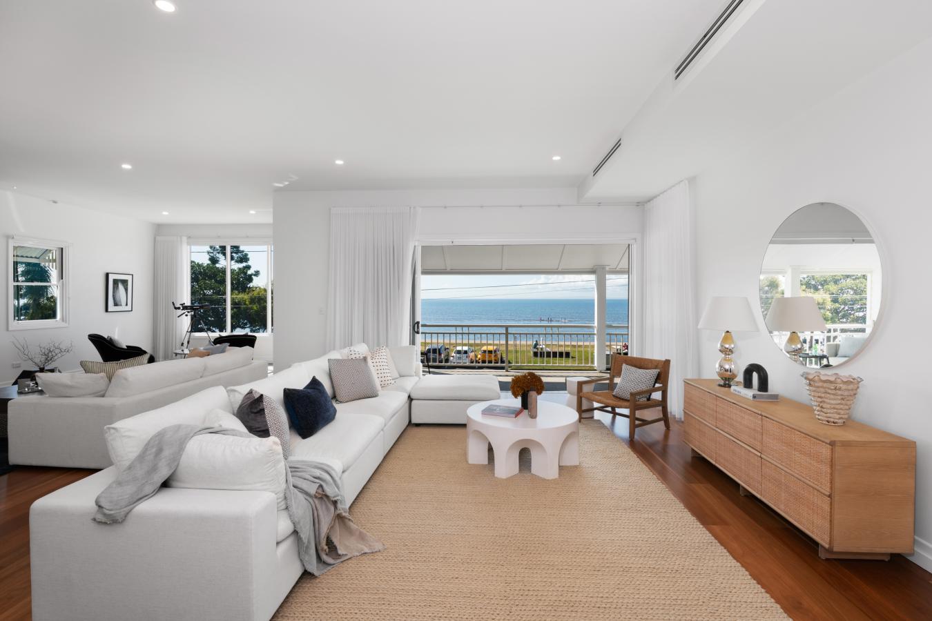 Sandgate, QLD, 4017, Australia, 5 Bedrooms Bedrooms, ,4 BathroomsBathrooms,Residential,For Sale,1945678