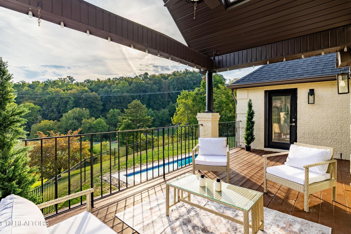 Sevierville, Sevier County - 27, 37876, United States, 5 Bedrooms Bedrooms, ,4 BathroomsBathrooms,Residential,For Sale,1959883