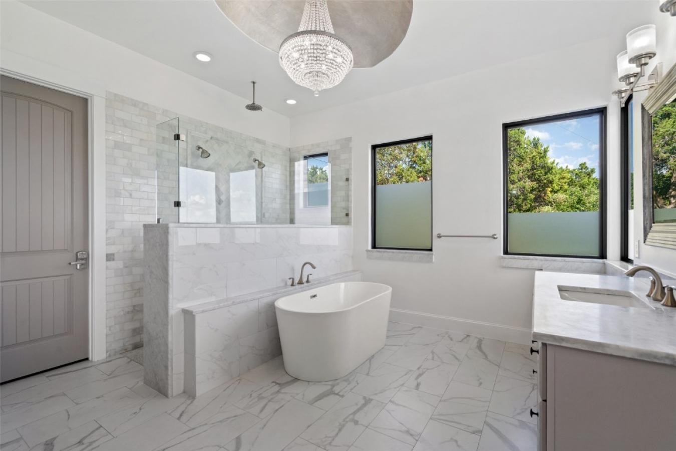 Austin, Travis, 78734, United States, 5 Bedrooms Bedrooms, ,5 BathroomsBathrooms,Residential,For Sale,1945674