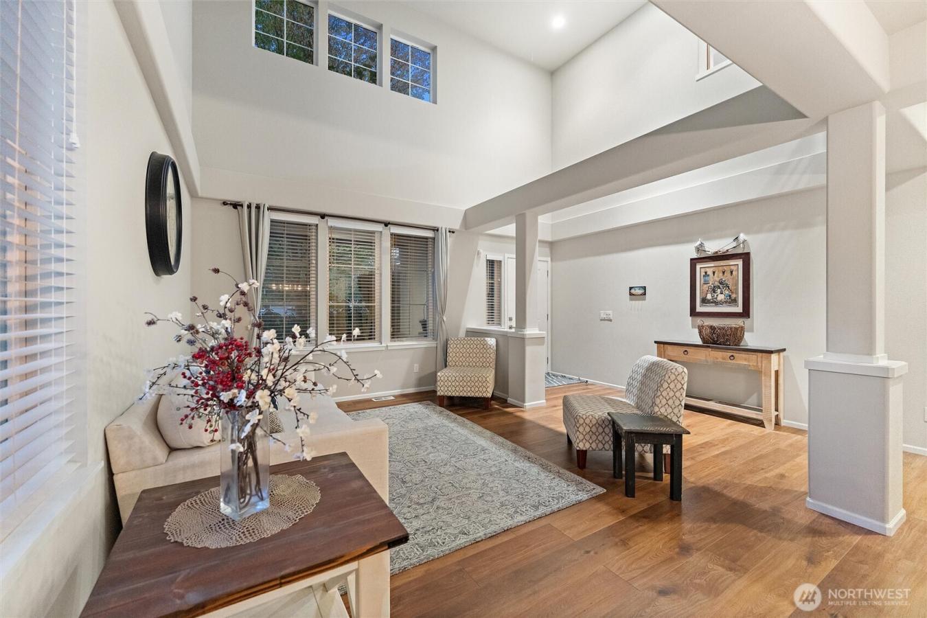 Renton, King, 98059, United States, 4 Bedrooms Bedrooms, ,2 BathroomsBathrooms,Residential,For Sale,1946295