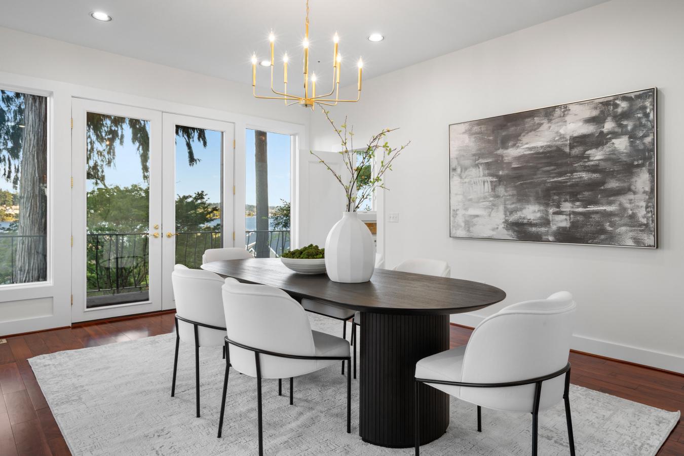 Kirkland, King, 98034, United States, 4 Bedrooms Bedrooms, ,2 BathroomsBathrooms,Residential,For Sale,1946294