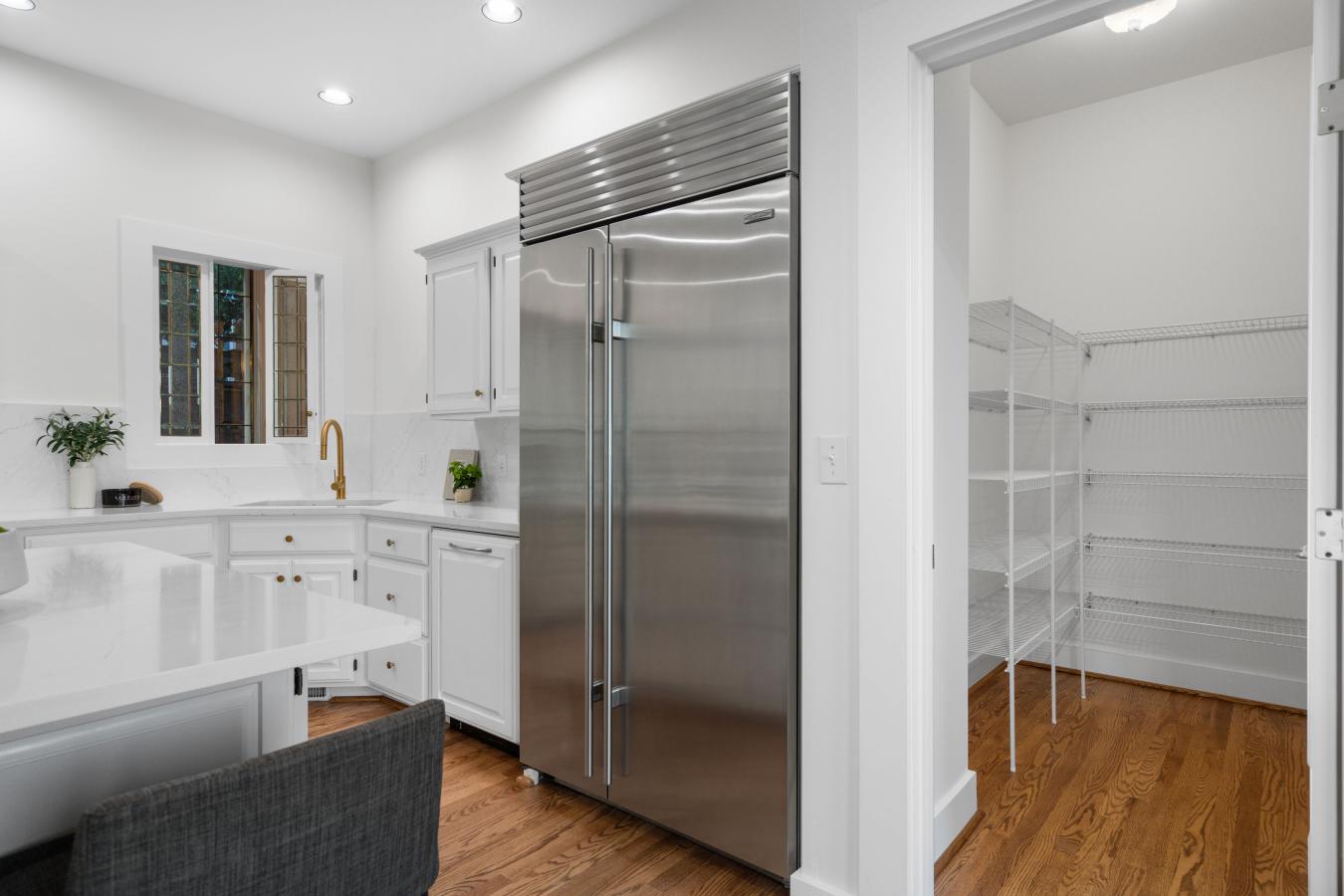 Kirkland, King, 98034, United States, 4 Bedrooms Bedrooms, ,2 BathroomsBathrooms,Residential,For Sale,1946294