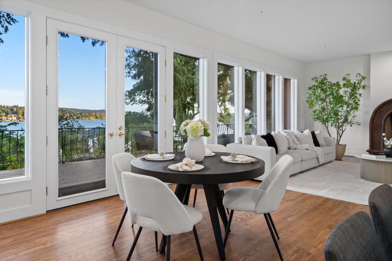 Kirkland, King, 98034, United States, 4 Bedrooms Bedrooms, ,2 BathroomsBathrooms,Residential,For Sale,1946294