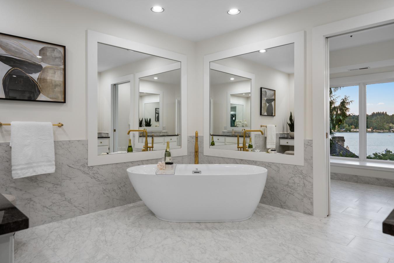 Kirkland, King, 98034, United States, 4 Bedrooms Bedrooms, ,2 BathroomsBathrooms,Residential,For Sale,1946294