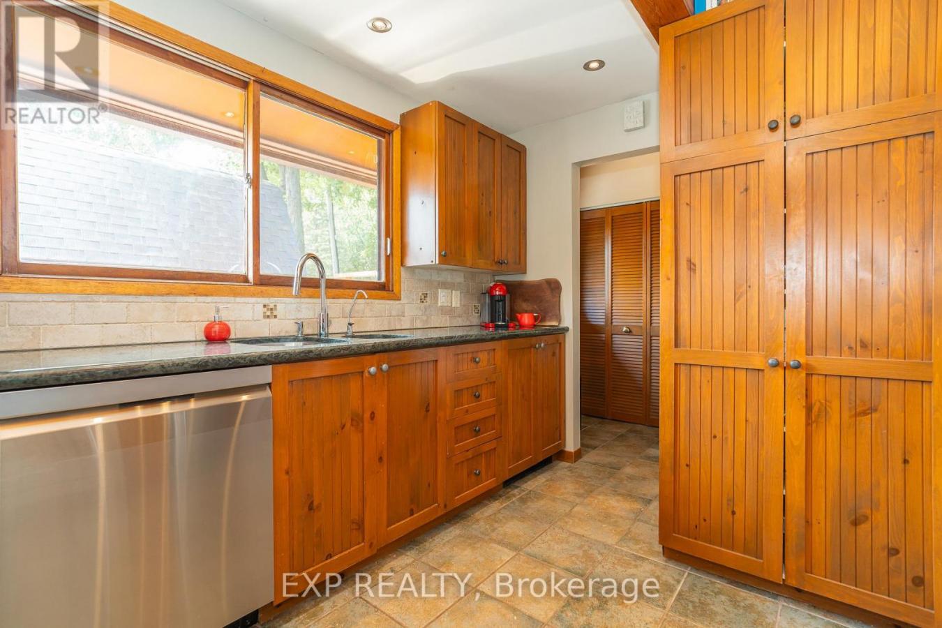 Ottawa, ON, K0A2E0, Canada, 3 Bedrooms Bedrooms, ,-1 BathroomBathrooms,Residential,For Sale,1946293