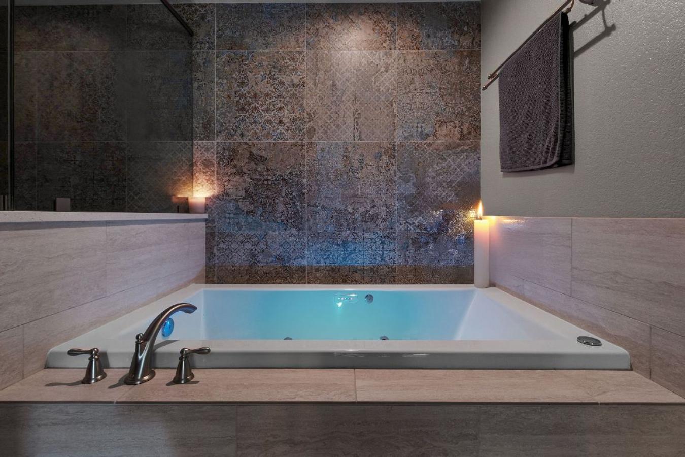 Buchanan Dam, Llano, 78609, United States, 2 Bedrooms Bedrooms, ,2 BathroomsBathrooms,Residential,For Sale,1946292