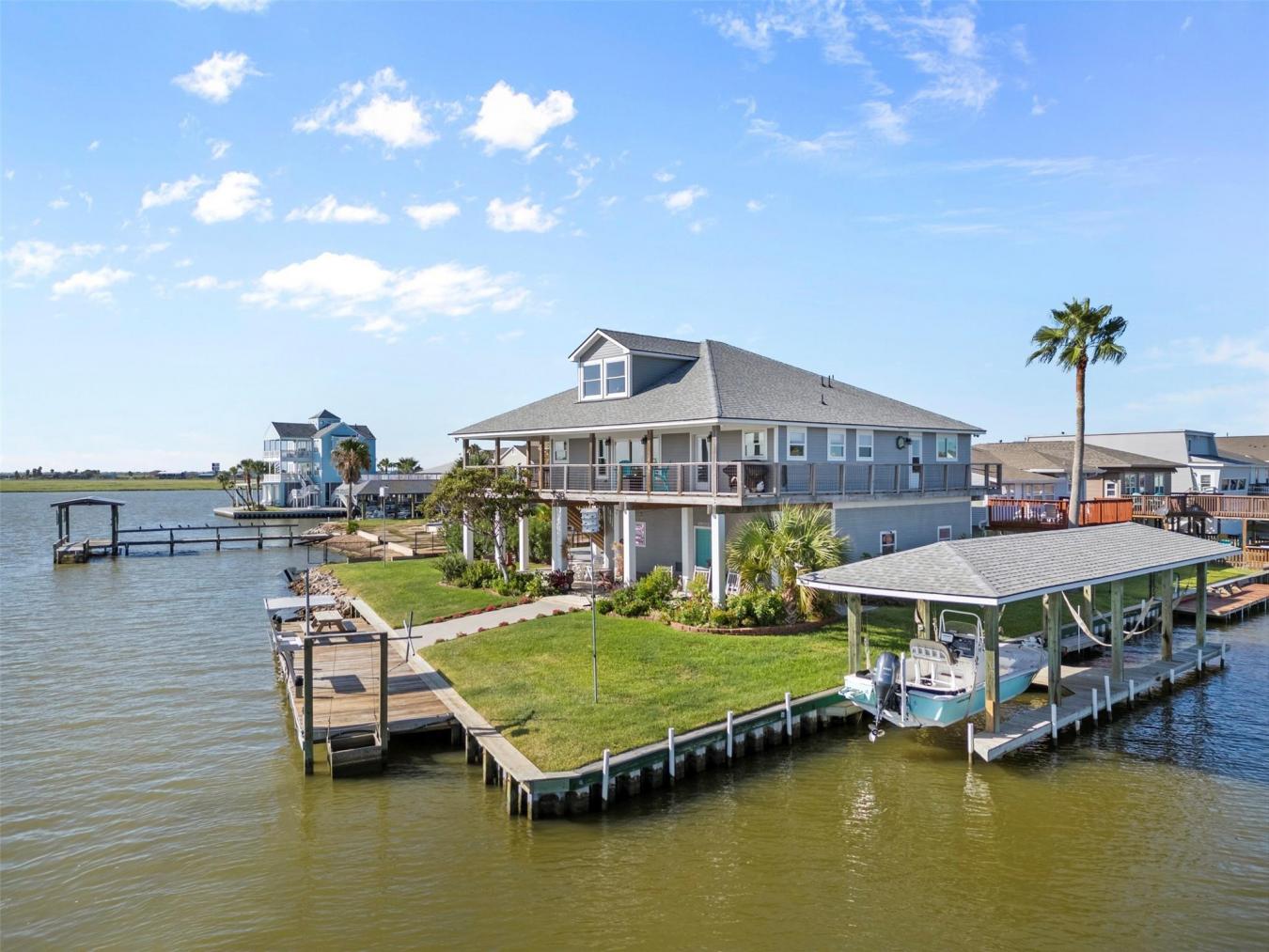 Bayou Vista, Galveston, 77563, United States, 3 Bedrooms Bedrooms, ,3 BathroomsBathrooms,Residential,For Sale,1952560