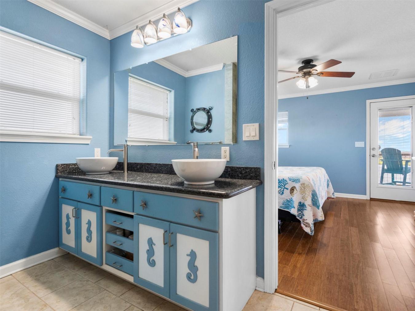 Bayou Vista, Galveston, 77563, United States, 3 Bedrooms Bedrooms, ,3 BathroomsBathrooms,Residential,For Sale,1952560