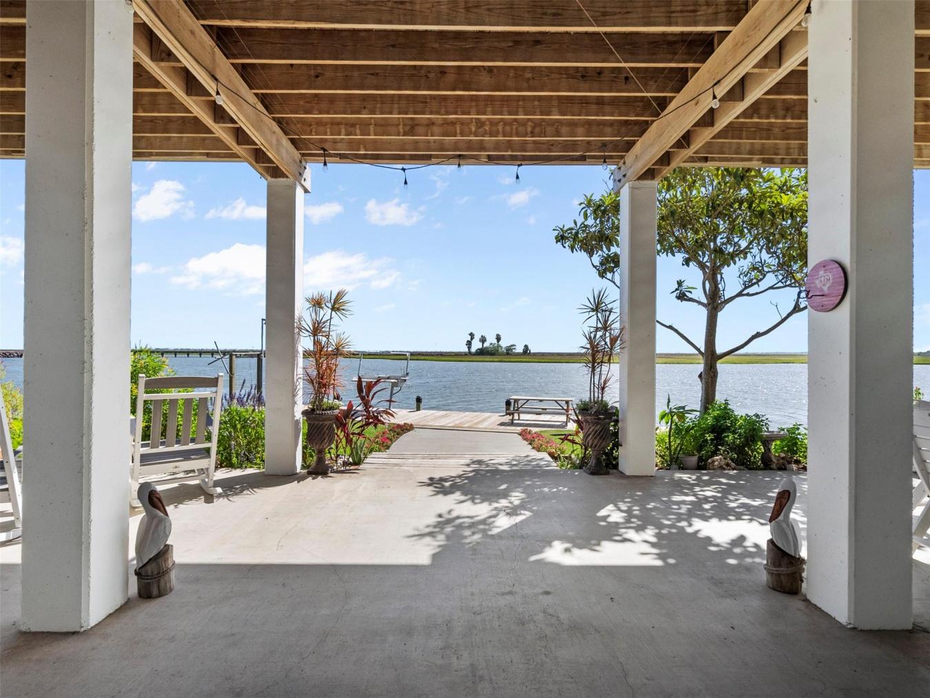 Bayou Vista, Galveston, 77563, United States, 3 Bedrooms Bedrooms, ,3 BathroomsBathrooms,Residential,For Sale,1952560