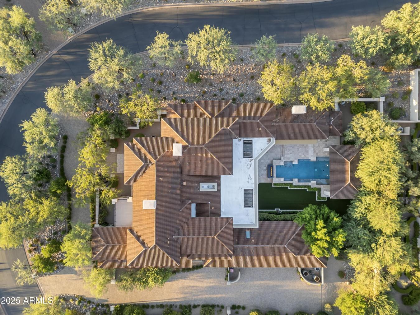 Scottsdale, Maricopa, 85255, United States, 4 Bedrooms Bedrooms, ,5 BathroomsBathrooms,Residential,For Sale,1946289