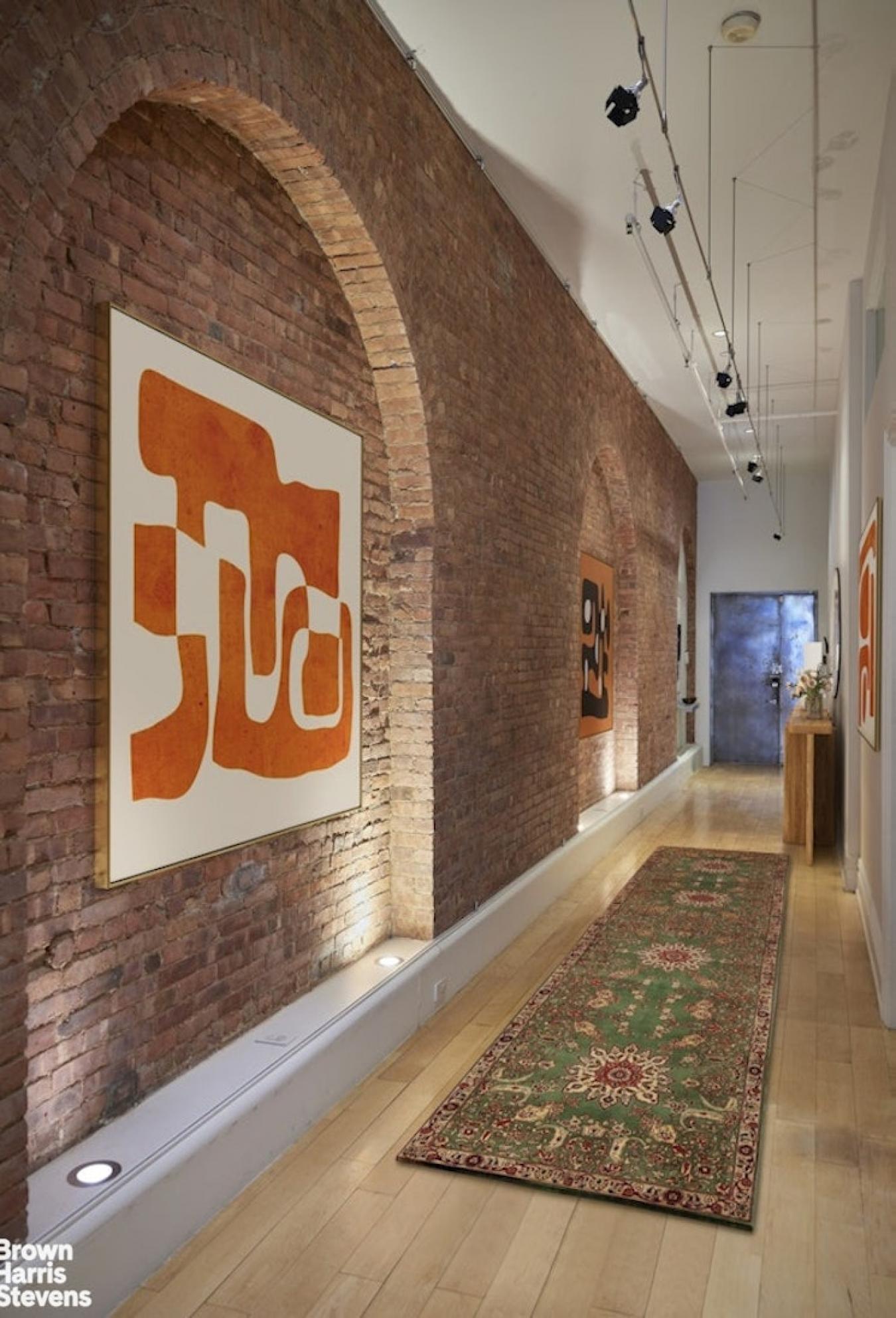 Soho, New York, 10012, United States, 2 Bedrooms Bedrooms, ,2 BathroomsBathrooms,Residential,For Sale,1946287