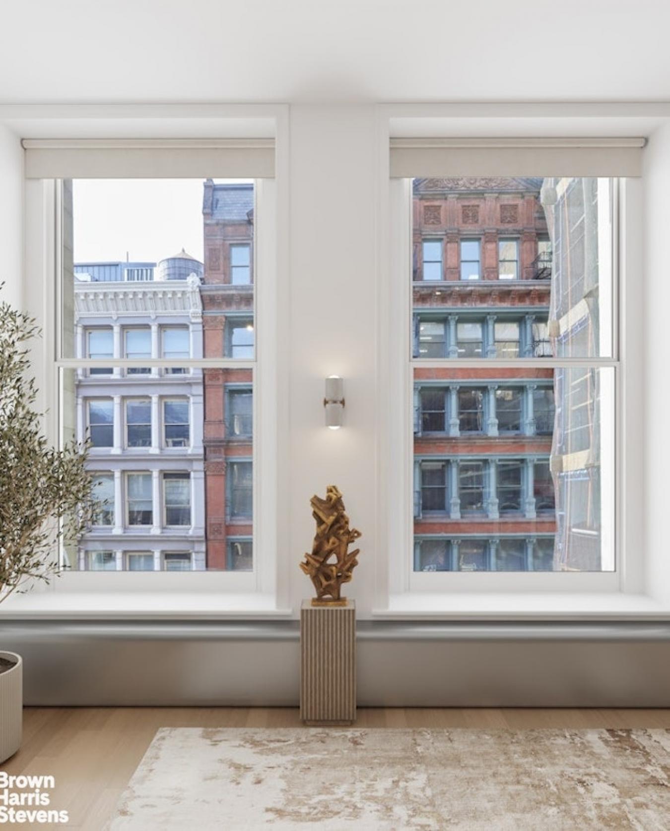 Soho, New York, 10012, United States, 2 Bedrooms Bedrooms, ,2 BathroomsBathrooms,Residential,For Sale,1946287