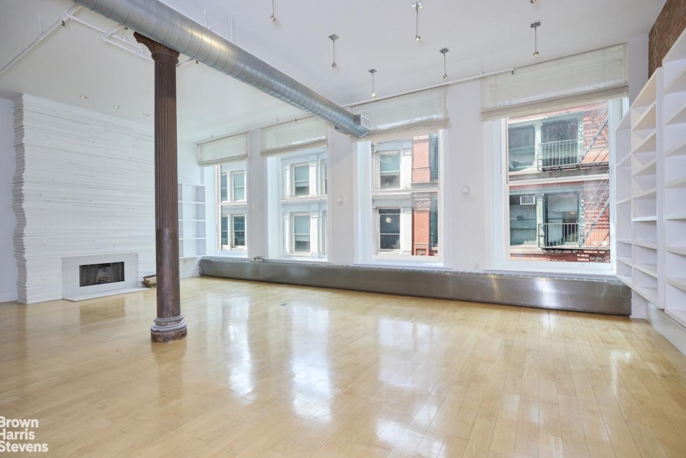 Soho, New York, 10012, United States, 2 Bedrooms Bedrooms, ,2 BathroomsBathrooms,Residential,For Sale,1946287