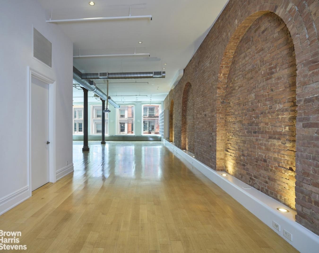 Soho, New York, 10012, United States, 2 Bedrooms Bedrooms, ,2 BathroomsBathrooms,Residential,For Sale,1946287