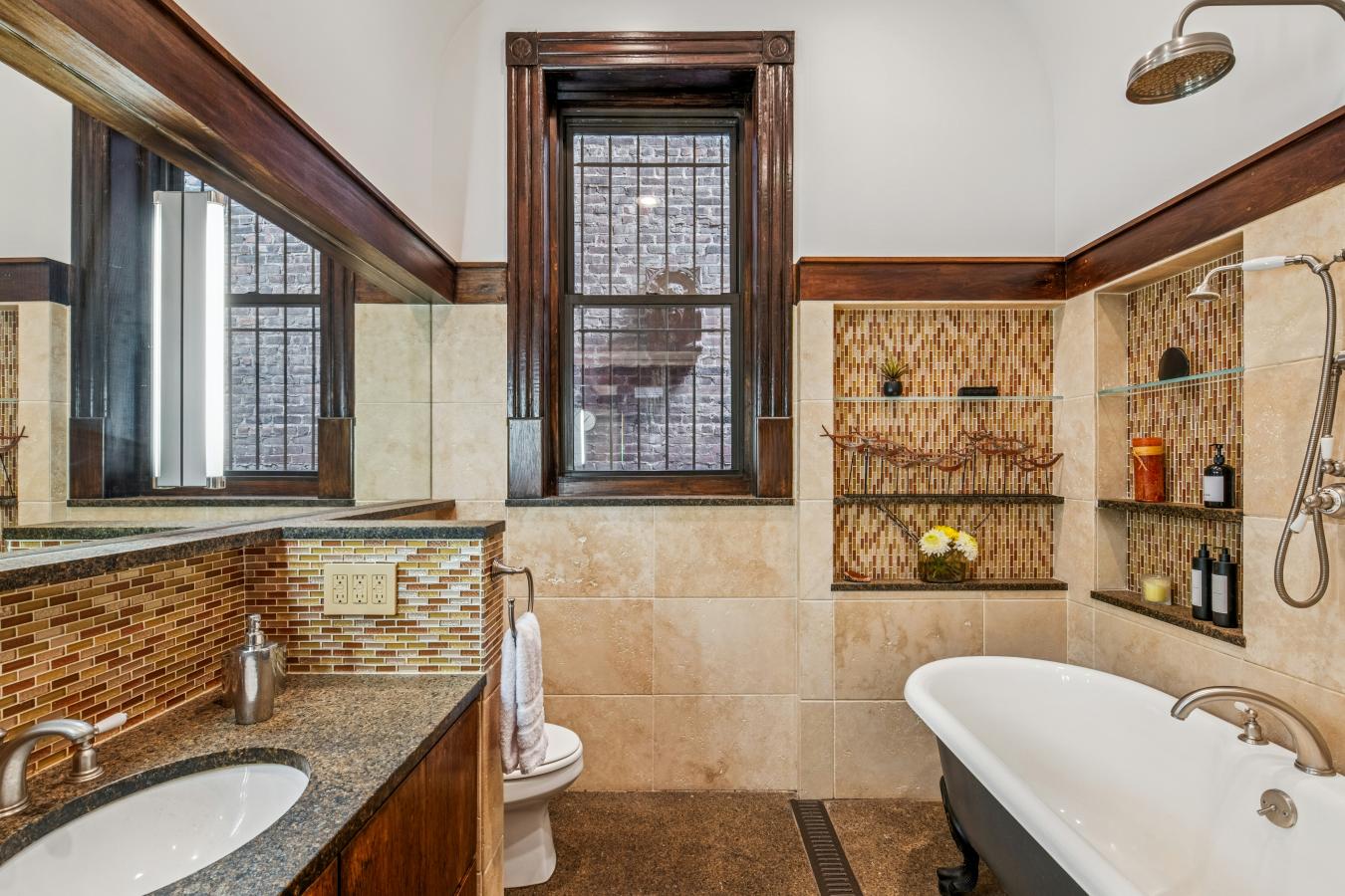 Park Slope, New York, 11215, United States, 1 Bedroom Bedrooms, ,1 BathroomBathrooms,Residential,For Sale,1952693