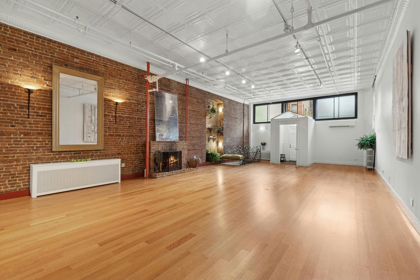 Park Slope, New York, 11215, United States, 1 Bedroom Bedrooms, ,1 BathroomBathrooms,Residential,For Sale,1952693