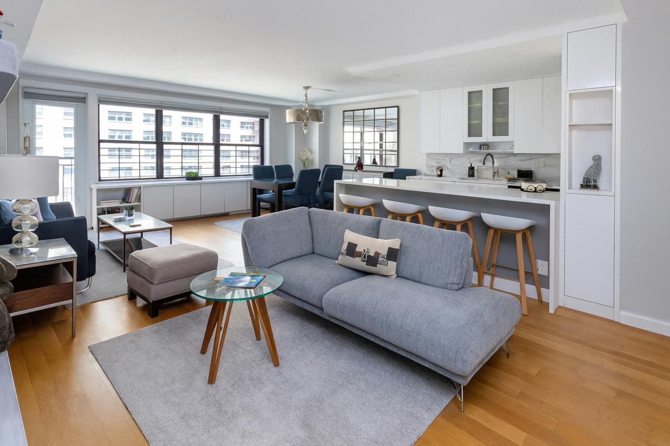 New York, New York, 10023, United States, 2 Bedrooms Bedrooms, ,2 BathroomsBathrooms,Residential,For Sale,1946277