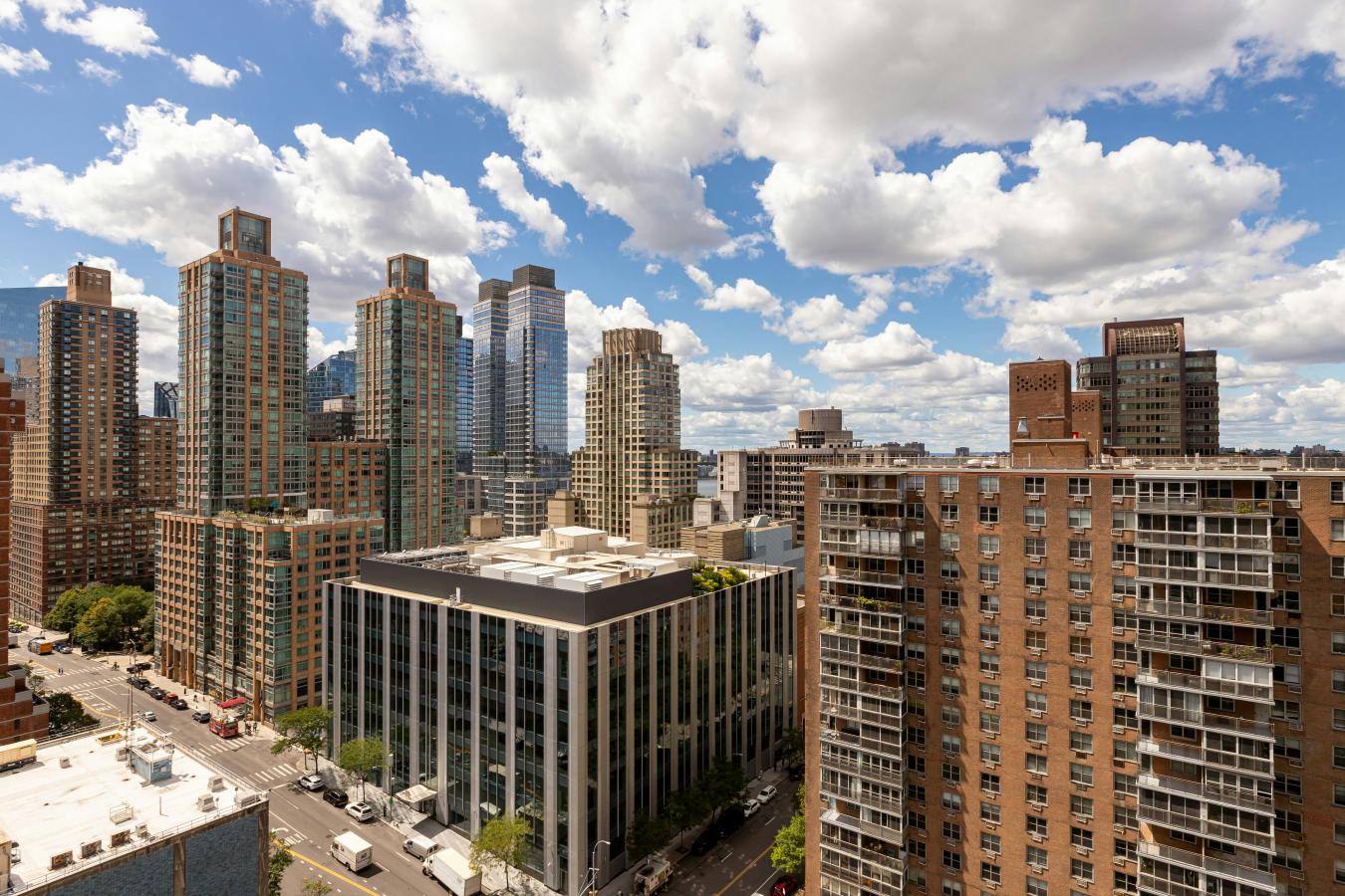 New York, New York, 10023, United States, 2 Bedrooms Bedrooms, ,2 BathroomsBathrooms,Residential,For Sale,1946277