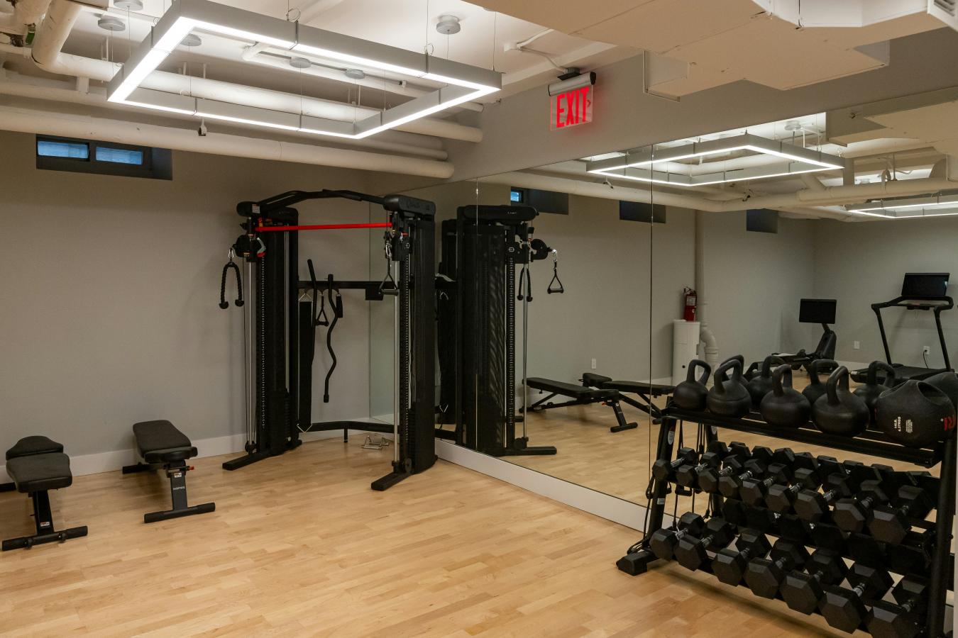 New York, New York, 10024, United States, 2 Bedrooms Bedrooms, ,2 BathroomsBathrooms,Residential,For Sale,1946274