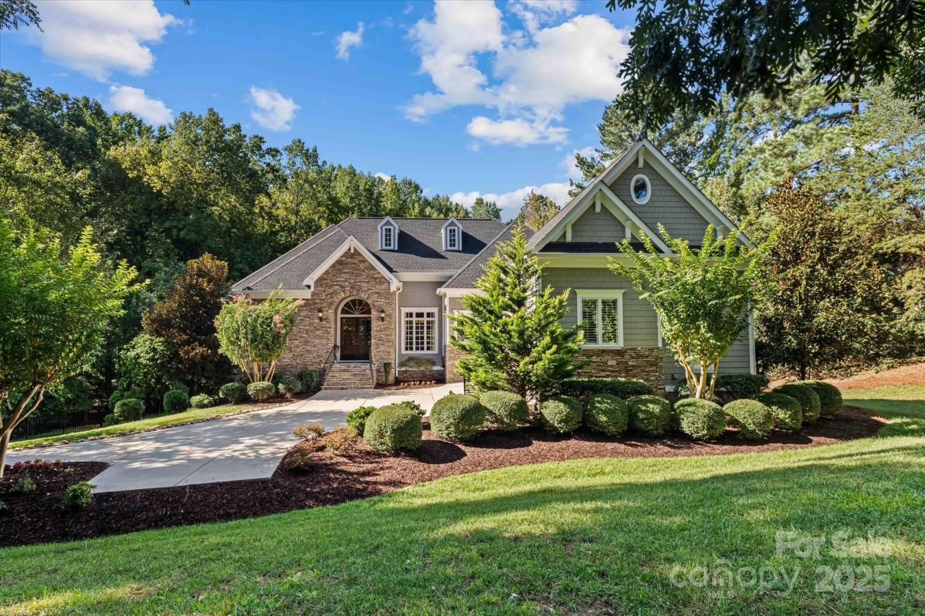 Mooresville, Iredell, 28117, United States, 4 Bedrooms Bedrooms, ,4 BathroomsBathrooms,Residential,For Sale,1946493