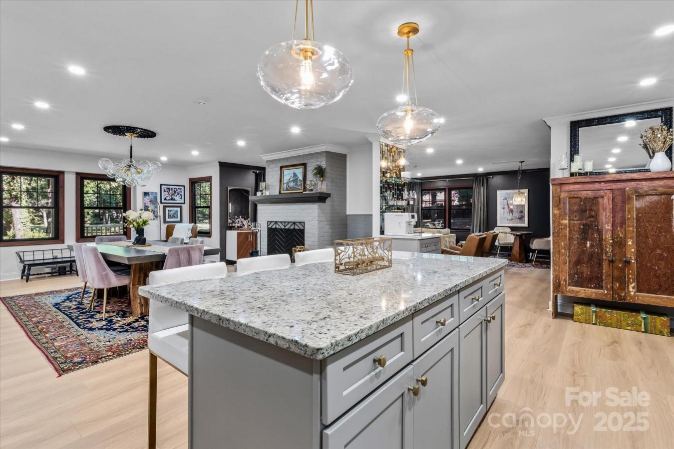 Mint Hill, Mecklenburg, 28227, United States, 5 Bedrooms Bedrooms, ,3 BathroomsBathrooms,Residential,For Sale,1946494