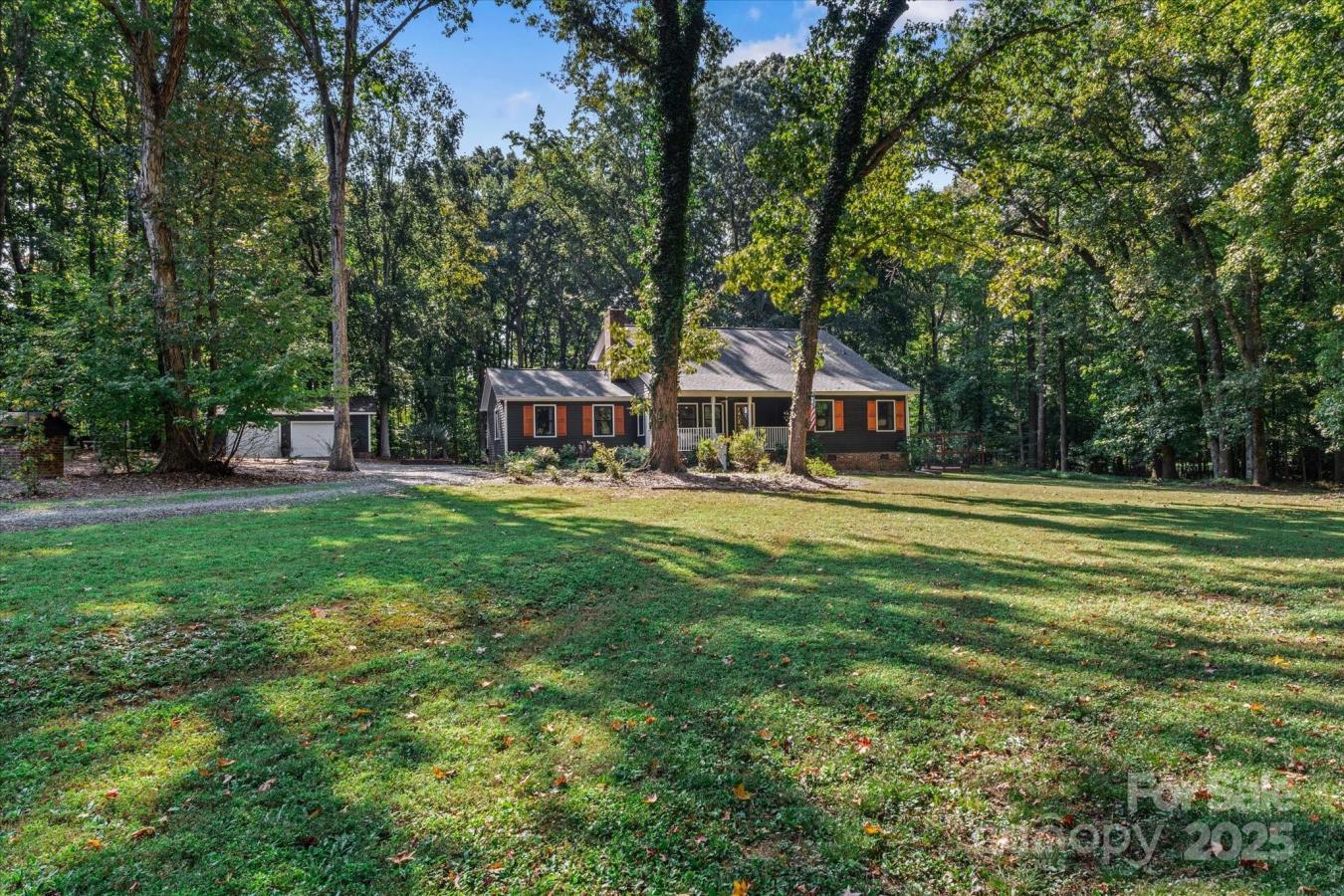 Mint Hill, Mecklenburg, 28227, United States, 5 Bedrooms Bedrooms, ,3 BathroomsBathrooms,Residential,For Sale,1946494