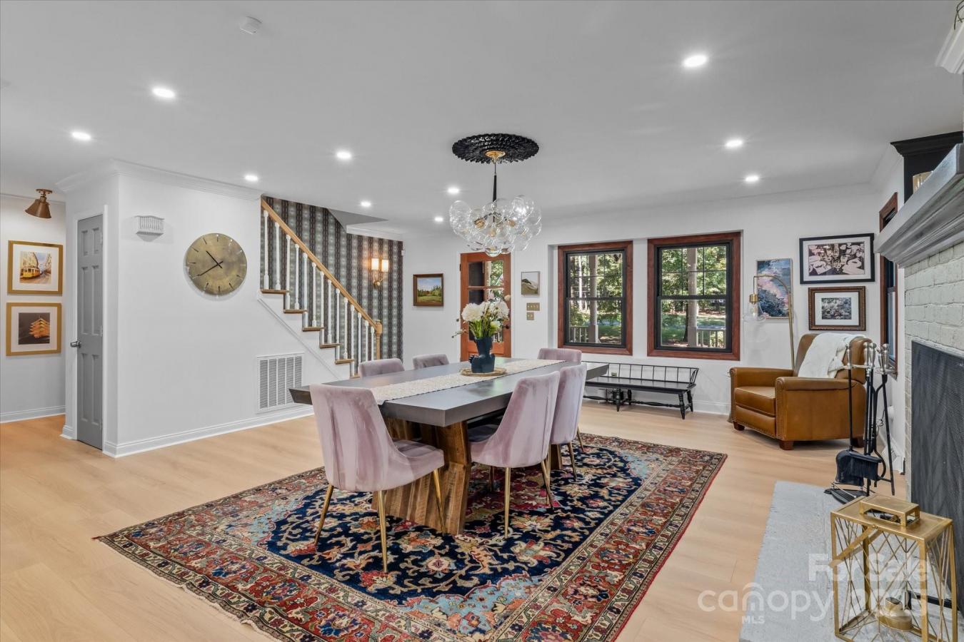 Mint Hill, Mecklenburg, 28227, United States, 5 Bedrooms Bedrooms, ,3 BathroomsBathrooms,Residential,For Sale,1946494