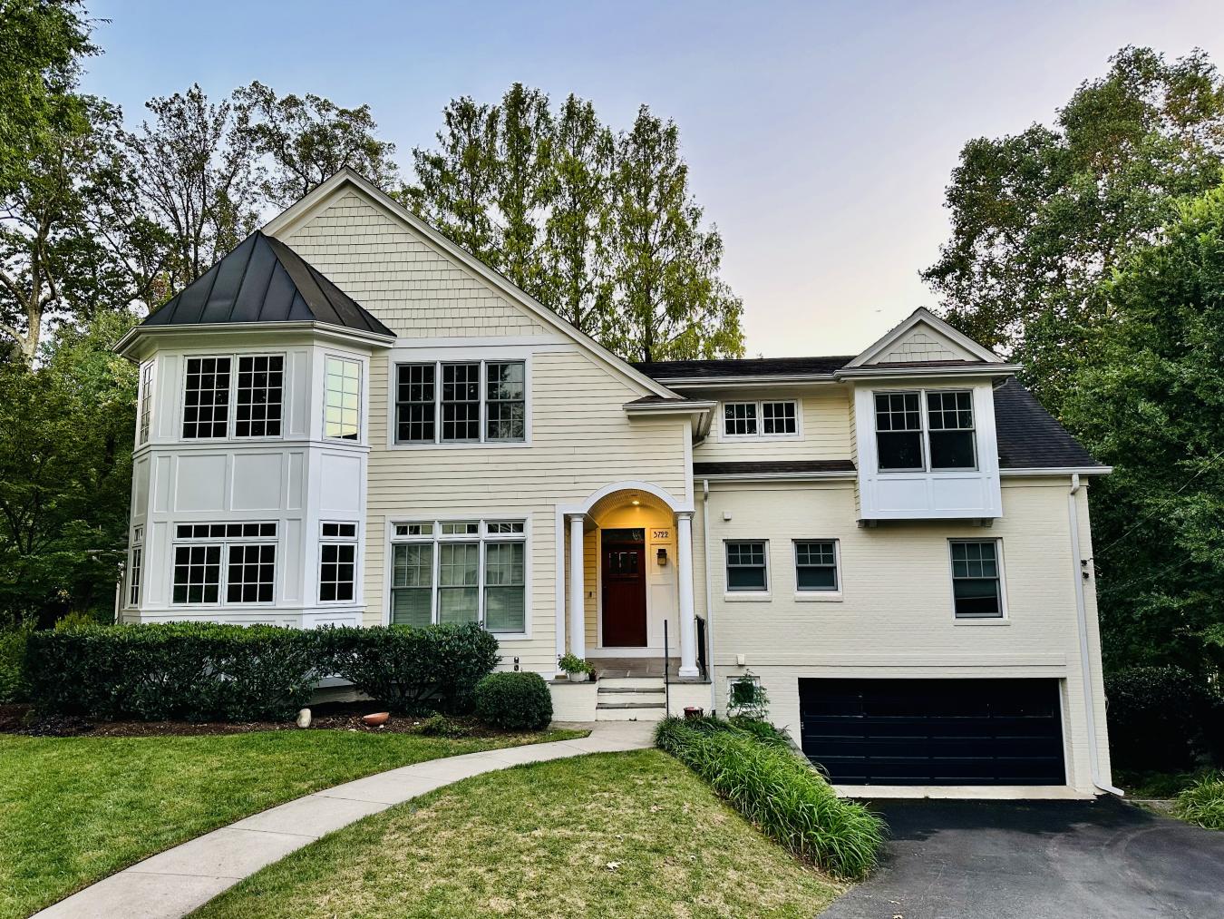 Arlington, Arlington, 22207, United States, 6 Bedrooms Bedrooms, ,3 BathroomsBathrooms,Residential,For Sale,1946492