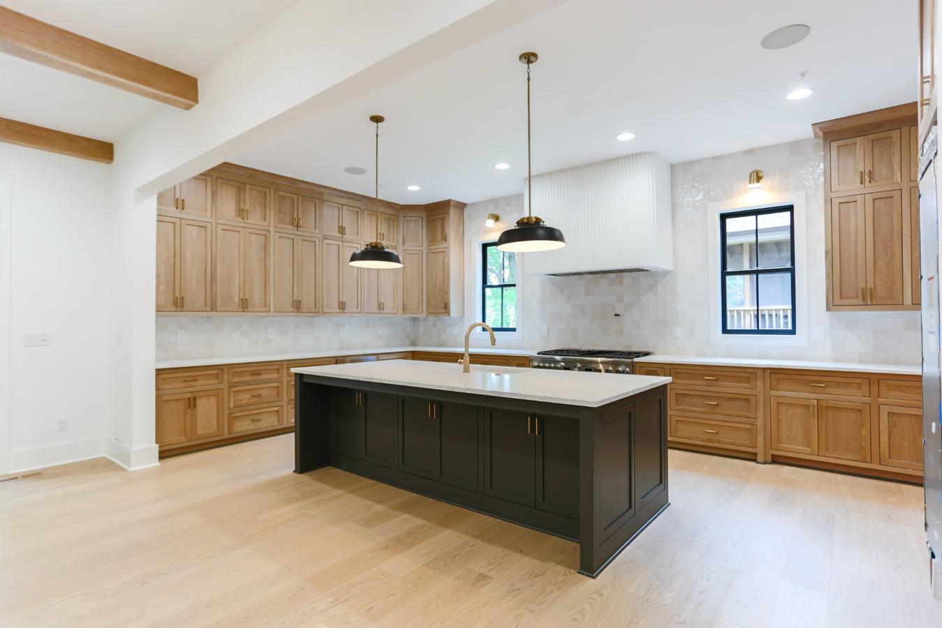 Nashville, Davidson County, TN, 37212, United States, 5 Bedrooms Bedrooms, ,5 BathroomsBathrooms,Residential,For Sale,1946490